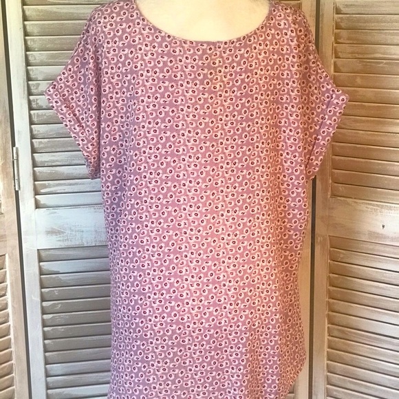 BOUTIQUE- CURVY V-NECK BLOUSE W/ FRONT WAIST TIE, LIGHT PURPLE - Picture 7 of 9